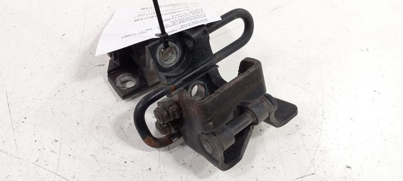 Volkswagen Rabbit Door Hinge Set Left Rear 2006 2007 2008 2009 OEM