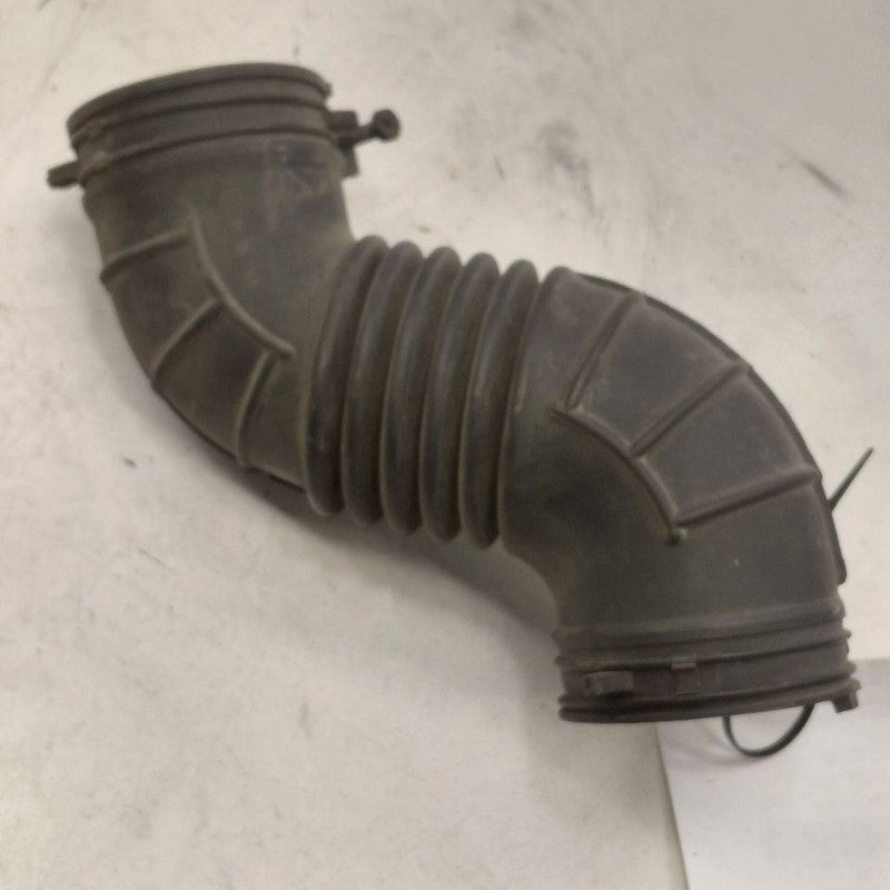Hyundai Veloster Air Cleaner Tube Intake Hose  1.6 2017 2016 2015 2014