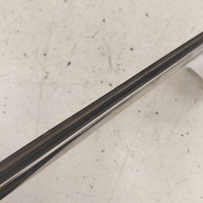 Jeep Cherokee Door Glass Window Weather Strip Trim Front Left Driver  