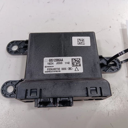 Jeep Compass Gateway Control Module { 68512086AA } 2018 2019 2020 2021 2022