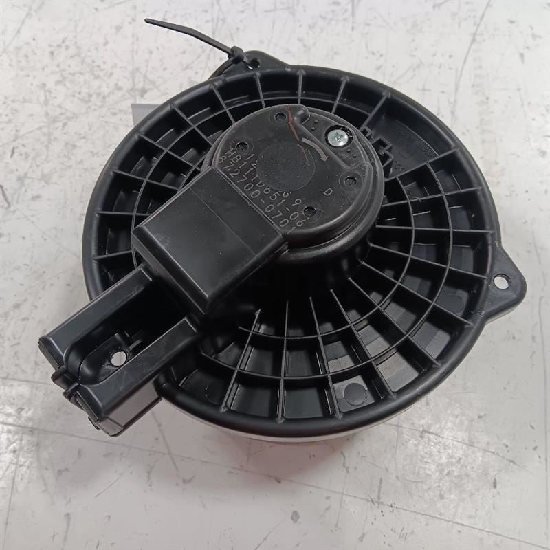 Blower Motor Fits 16 MAZDA CX-3