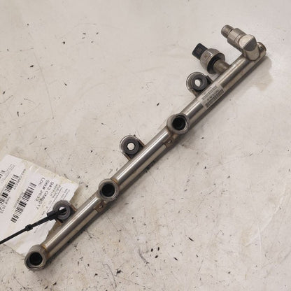 Cadillac CT6 Driver Front Fuel Rail Injection Injector Mount Bar  2018