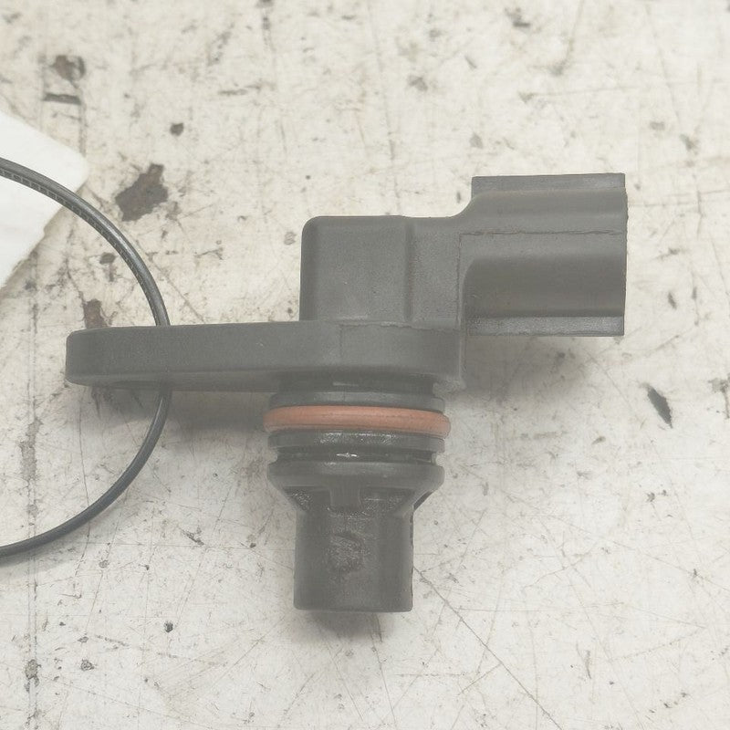 Hyundai Santa Fe Camshaft Cam Shaft Position Sensor  2.0 2019 2020