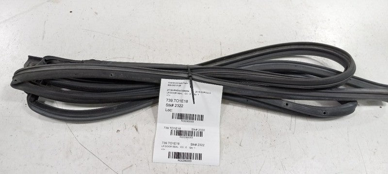 Toyota Corolla On Door Seal Rubber Left Rear Back 2019 2018 2017 2016 