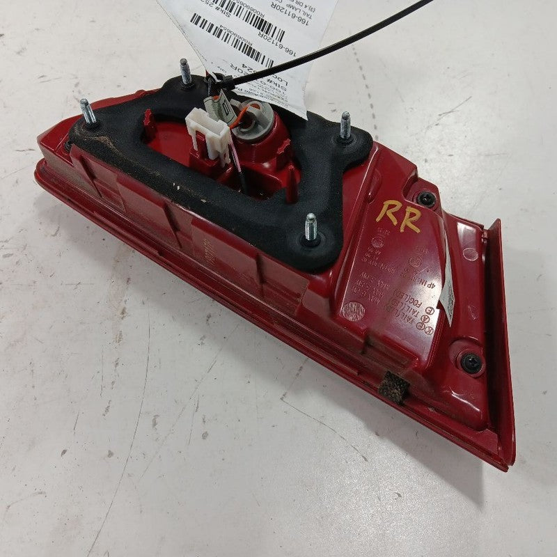 Passenger Right Tail Light Brake Lamp Incandescent Lid Mounted 16-20 Kia Optima