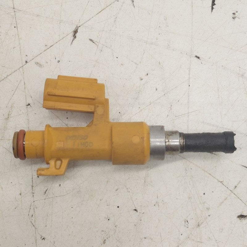 Upper Fuel Injection Injector Fits 18-21 Lexus NX300