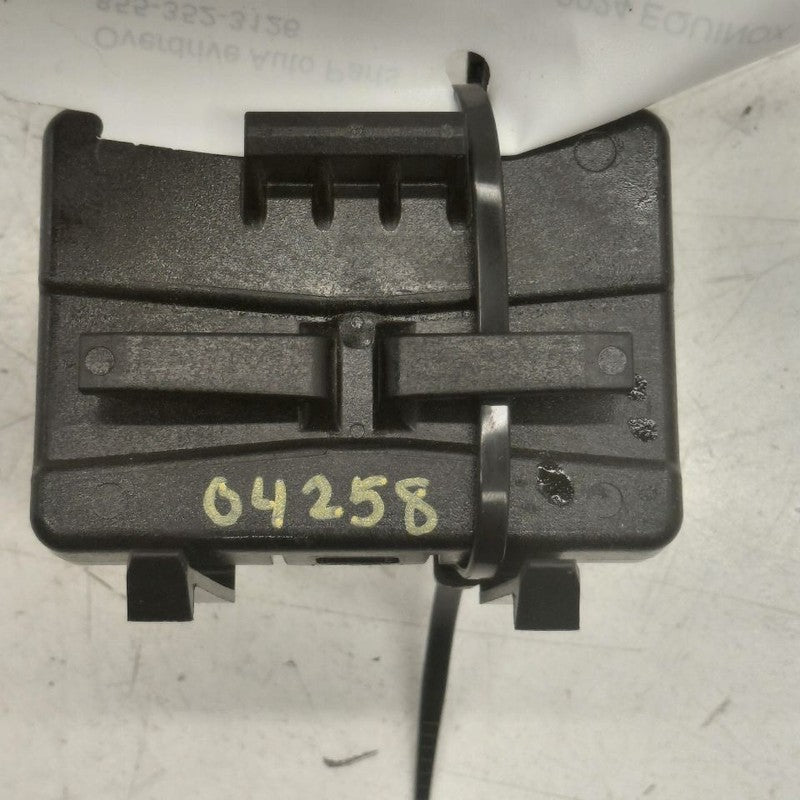 Locking Control Module Fits 20-24 Cadillac XT4