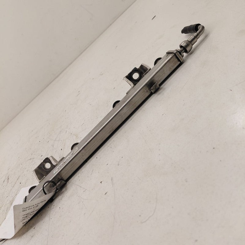 Ford Escape Fuel Rail Injection Injector Mount Bar  2.5 2020 2021 2022