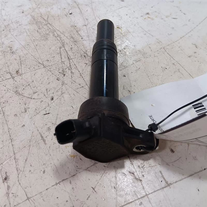 Coil Ignition Ignitor ID 273002E000 Fits 11-20 ELANTRA OEM