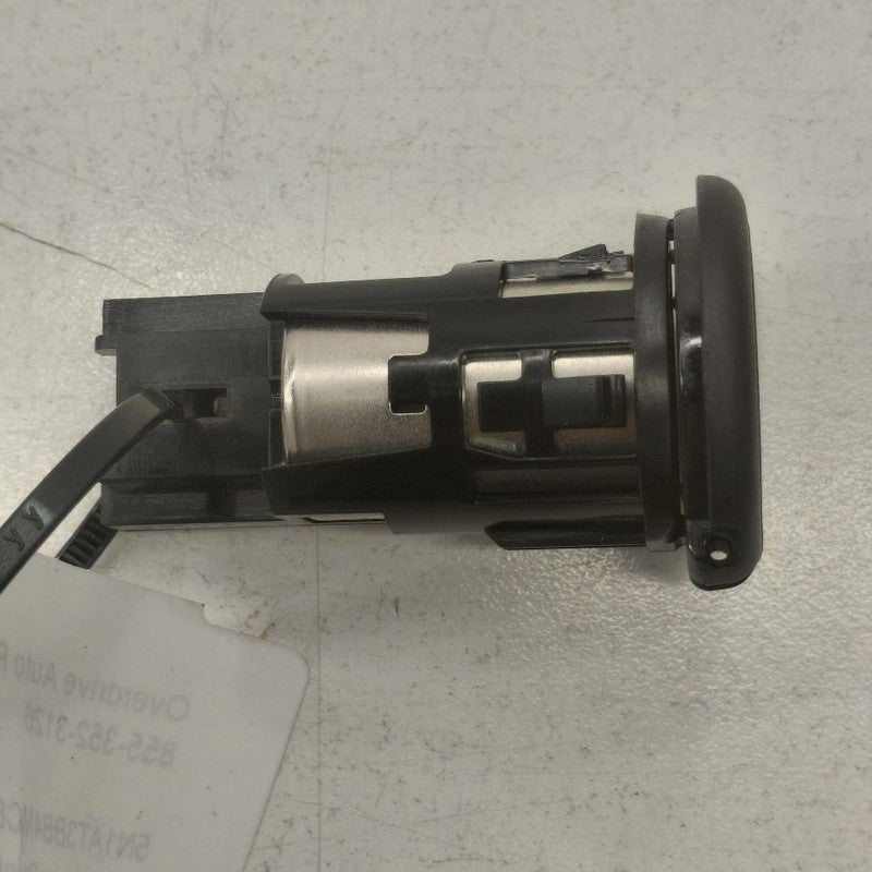 Nissan Rogue 12V Power Port Socket  2021 2022 2023