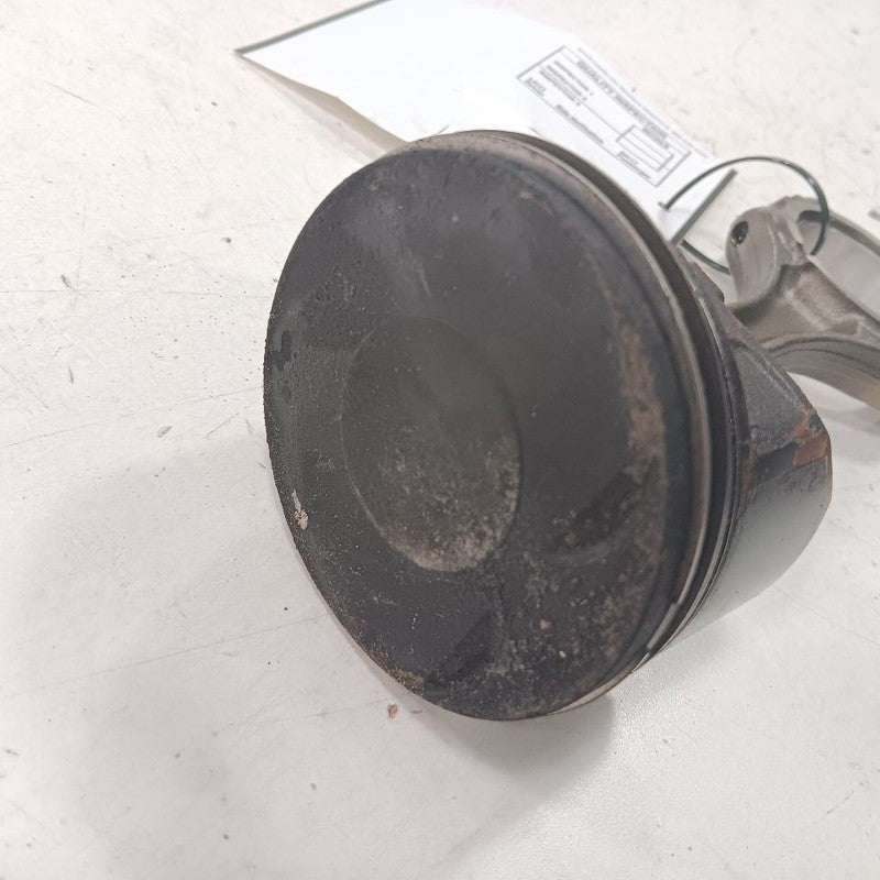 Outlander Sport Single Piston With Connecting Rod   2019 2020 2021 202