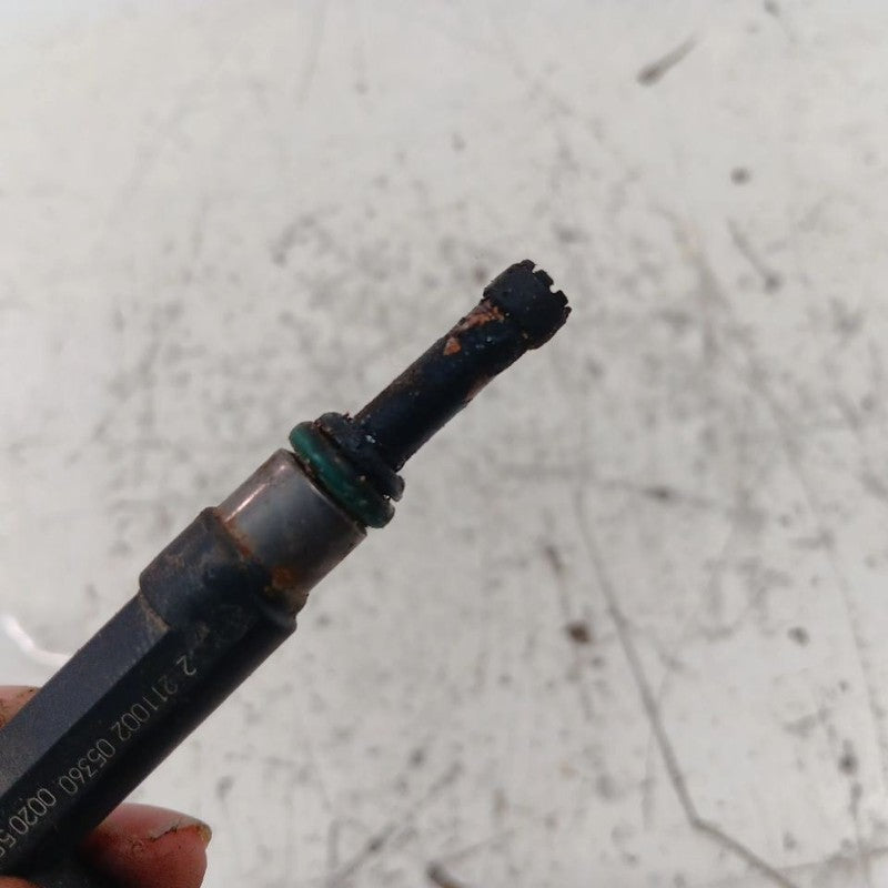 Fuel Injection Injector Fits 18-23 Nissan Kicks