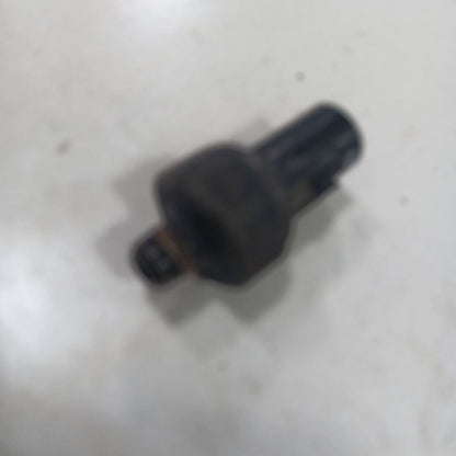 Kia Sorento Oil Pressure Sensor 2.4 2018 2017 2016 OEM