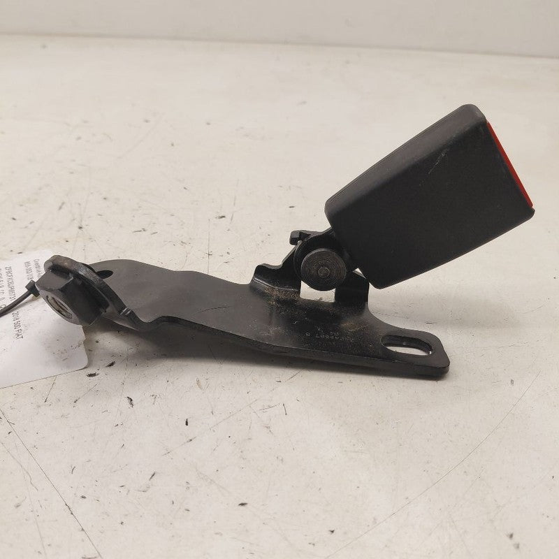2018 Fiat 500 X Model Seat Belt Buckle Latch Left Driver Rear Back