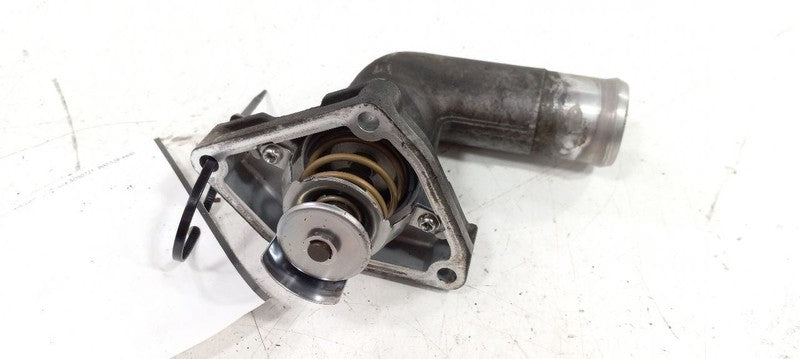 Nissan Maxima Thermostat Housing Mount Bracket 2011 2012 2013 2014