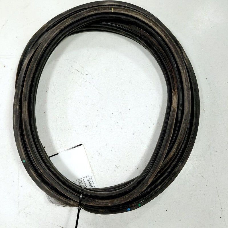 Hyundai Sonata Trunk Lid Hatch Door Rear Back Rubber Seal  2017 2016 2