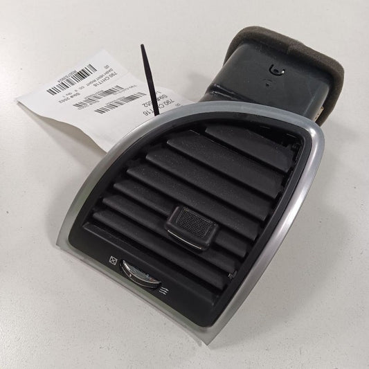 Chrysler 300 Dash Air Vent Right Passenger  2015 2016 2017 2018 2019