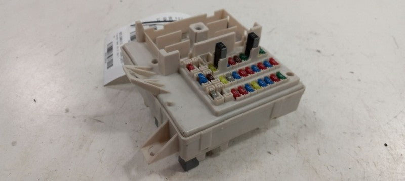 Cadillac CTS Cabin Fuse Box Interior Inner Under Dash 2012 