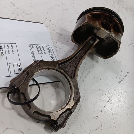 Fiat 500 Single Piston With Connecting Rod   2016 2017 OEM