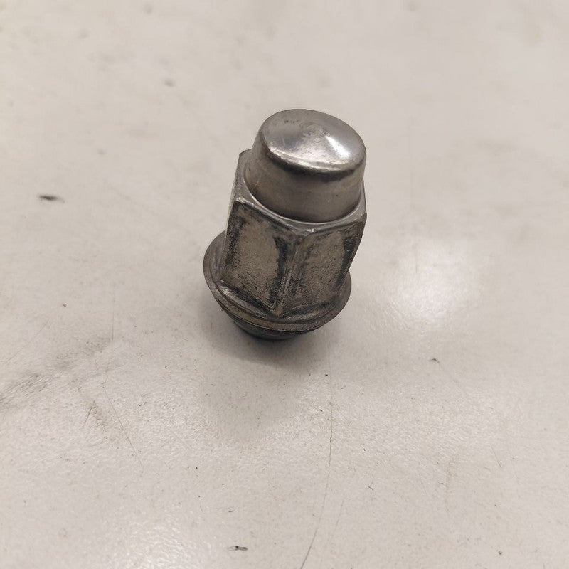Chevy Volt Lug Nut Set  2016 2017 2018 2019
