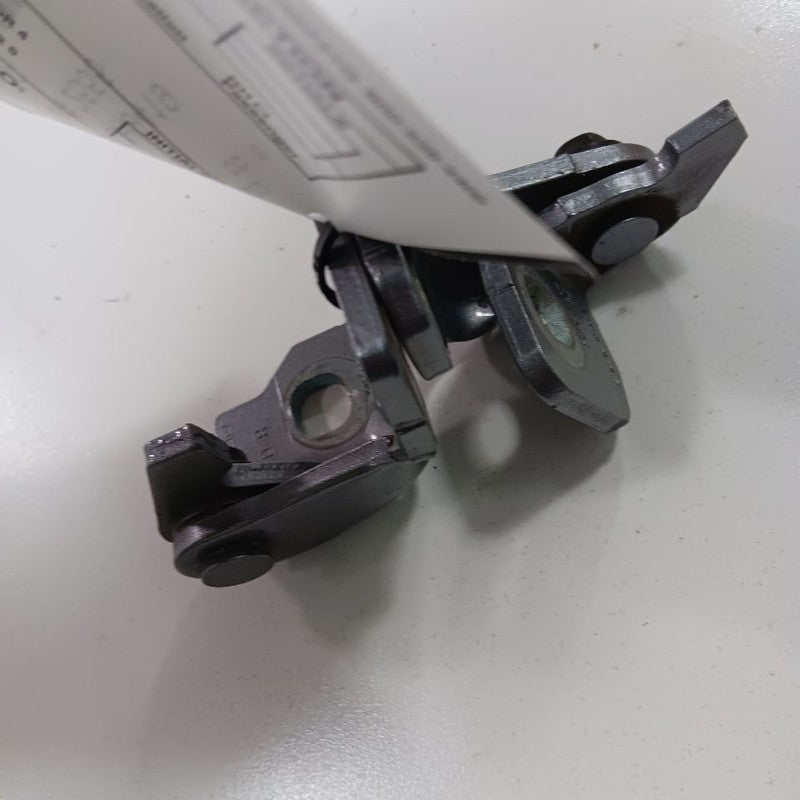 Jeep Compass Door Hinge Set Right Rear Passenger  2018 2019 2020 2021