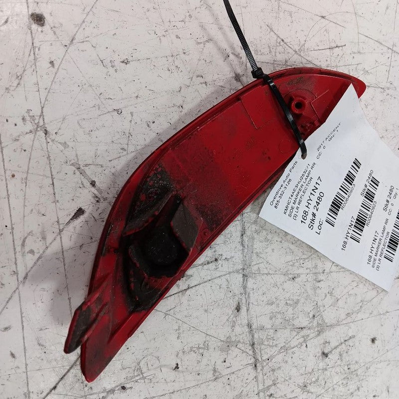 Hyundai Accent Left Rear Marker Reflector 2014 2015 2016 2016 2017