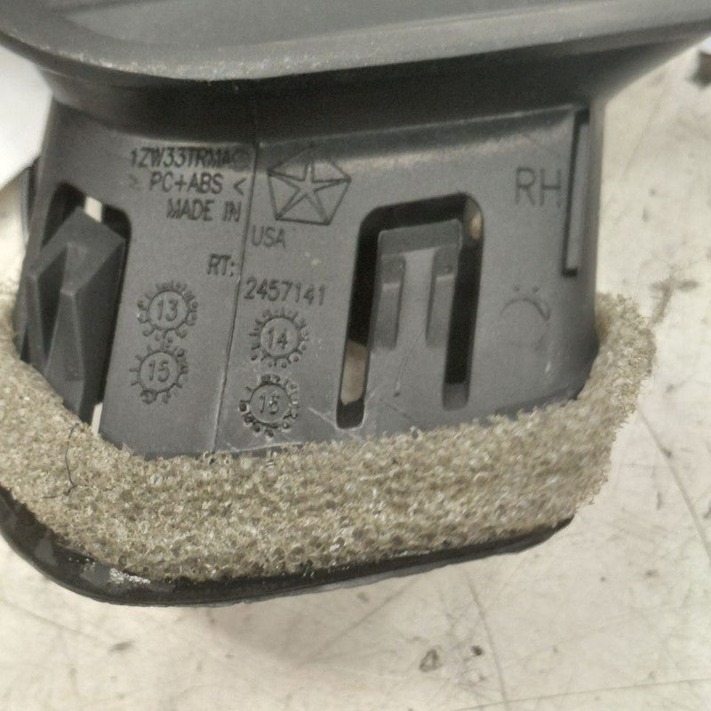 Jeep Cherokee Defrost Vent Right Passenger Side  2019 2020 2021