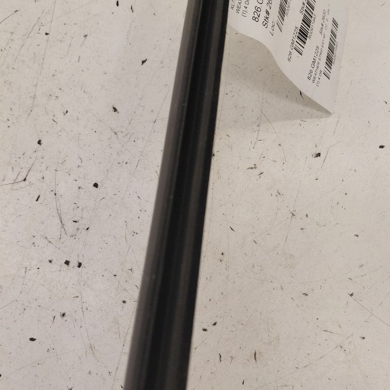 Chevy Trax Door Glass Window Weather Strip Trim Front Right Passenger 