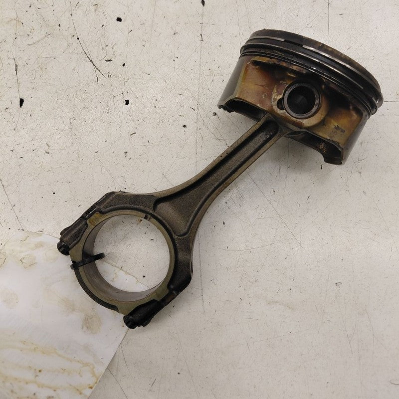 Fiat 500 X Model   Single Piston With Connecting Rod   2.4 2016 2017