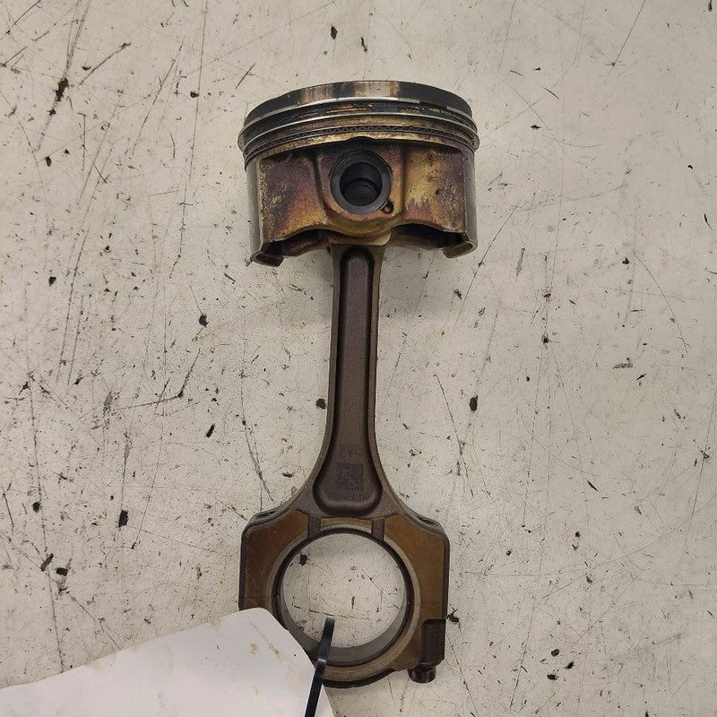 Honda CR-V Single Piston With Connecting Rod   2.4 2019 2018 2017