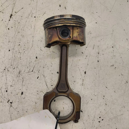 Honda CR-V Single Piston With Connecting Rod   2.4 2019 2018 2017