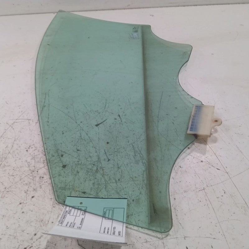 Passenger Right Front Door Window Glass Sedan US Built Fits 17-20 Elan