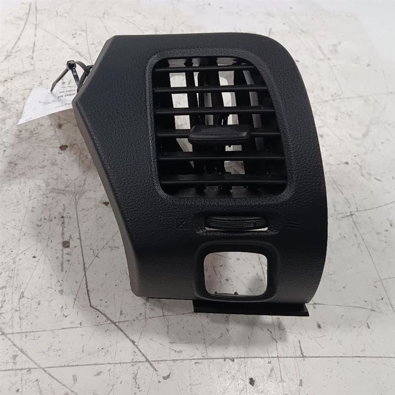 Nissan LEAF Dash Air Vent Left Driver  2013 2014 2015 2016 2017