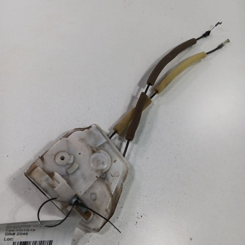 Toyota Yaris Door Latch Lock Right Passenger Rear  2020 2019 2018 2017
