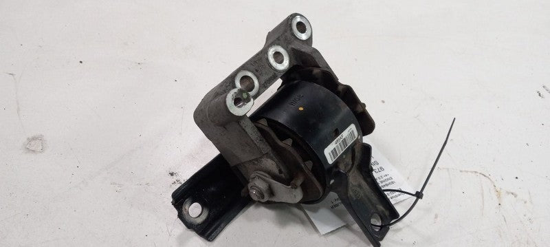 Dodge Caliber Engine Motor Mount Right Passenger 2007 2008 2009 2010 2011 2012