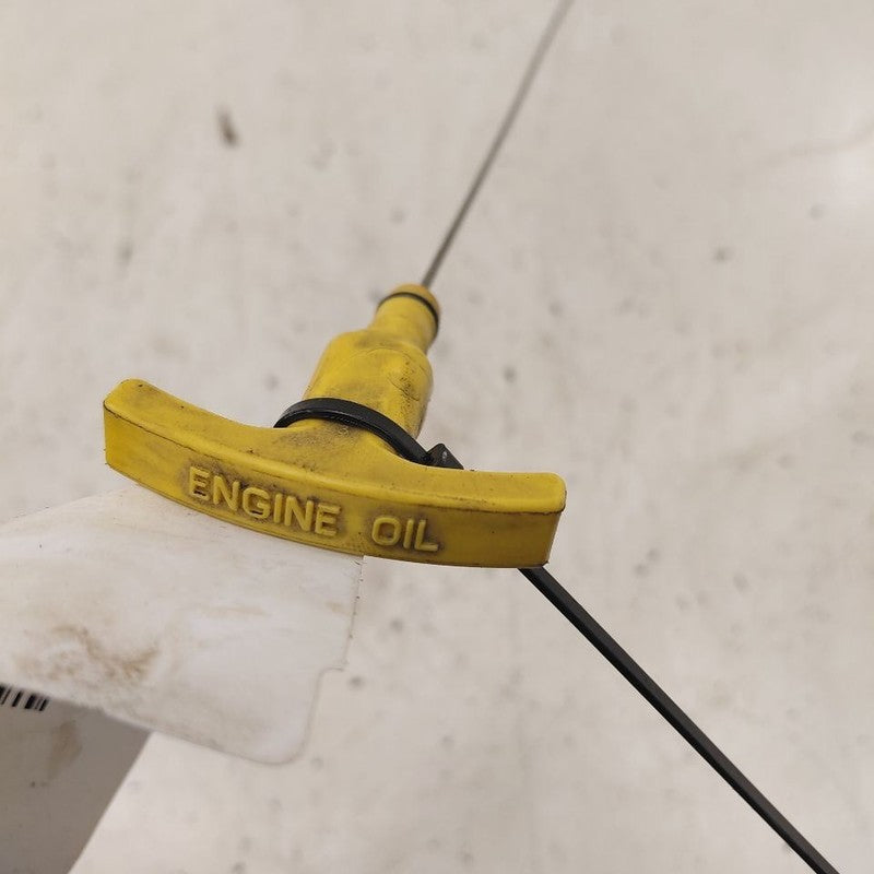 Hyundai Kona Engine Oil Dipstick  2.0 2021 2020 2019