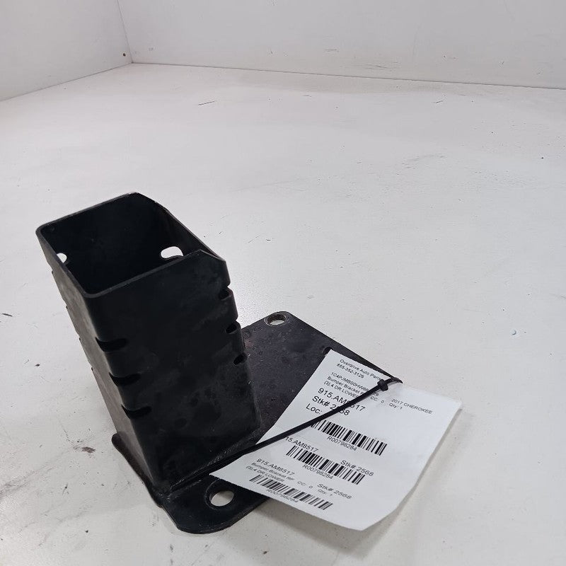 Jeep Cherokee Lower Front Bumper Mount Bracket Right Passenger Side  2