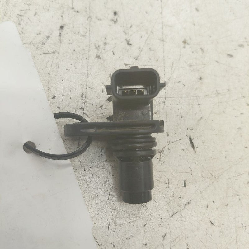 Nissan Rogue Camshaft Cam Shaft Position Sensor  2.5 2021 2022 2023