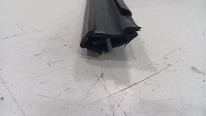 Chrysler 200 Door Glass Window Seal Rubber Left Driver Front  2015 2016 2017