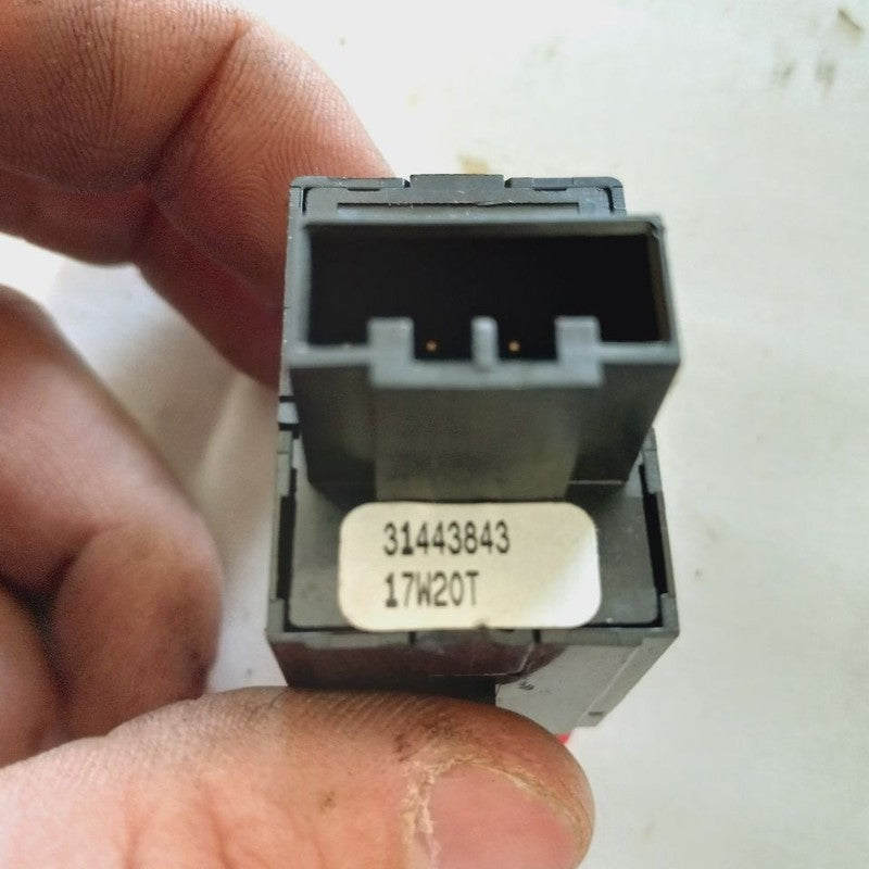 Volvo S60 SOS / On Call Switch {31443843} 2018 2017 2016