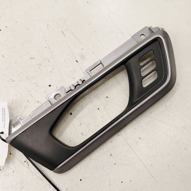 Honda CR-V Interior Door Handle Bezel Surround Trim Left Driver Side F