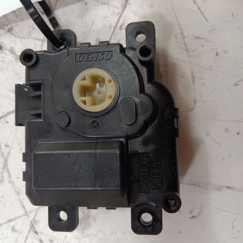 Mazda CX-9 Flap Door Motor Heater AC Door Actuator  2016 2017 2018 OEM