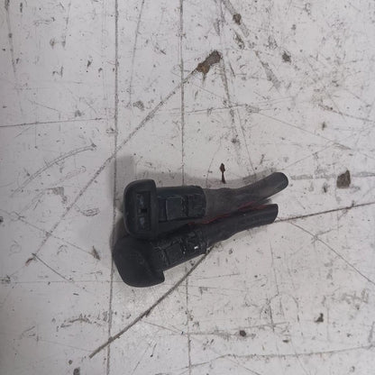 Hyundai Elantra Windshield Wiper Washer Fluid Hood Sprayer Nozzles  2017 2018 20