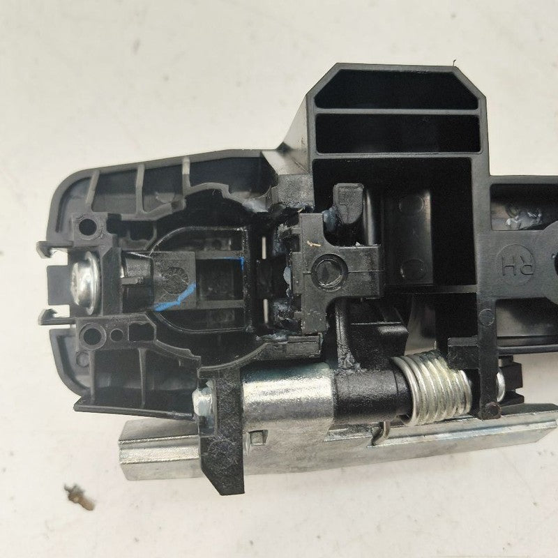 Passenger Right Front Door Handle Exterior Fits 20-24 Nissan Versa OEM