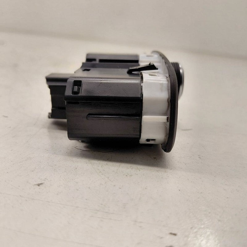 Chevy Trax Headlight Switch Head Light Lamp  2022 2021