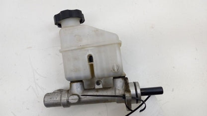 585102L300 Brake Master Cylinder Station Wgn With ABS Fits 09-12 ELANTRA