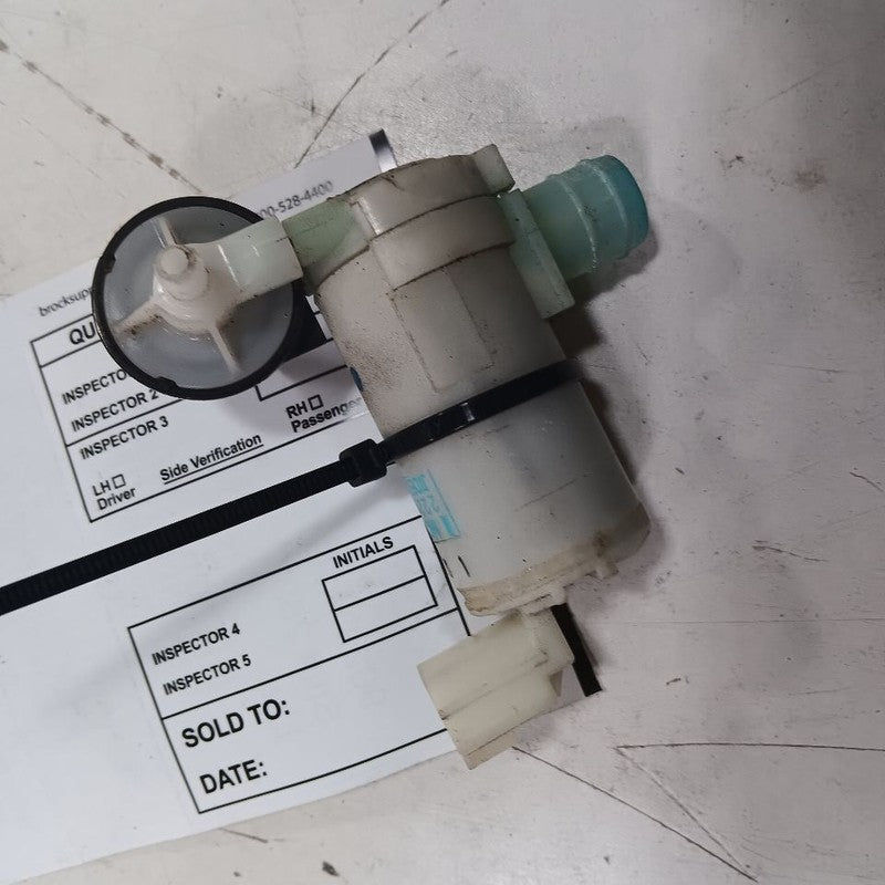 Nissan LEAF Windshield Washer Wash Fluid Reservoir Motor Pump Electric 2013 2014