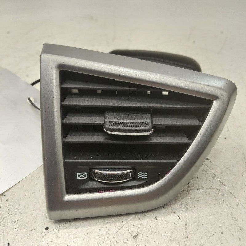 Hyundai Veloster Dash Air Vent Left Driver  2017 2016 2015 2014