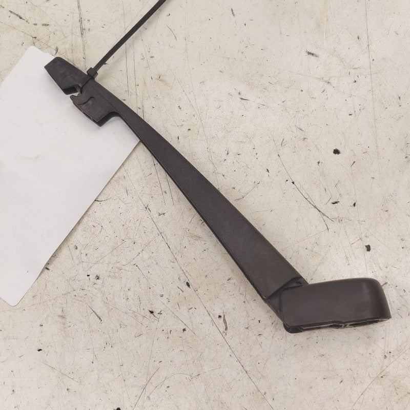 Mitsubishi Outlander   Wiper Arm Rear  2018 2017 2016