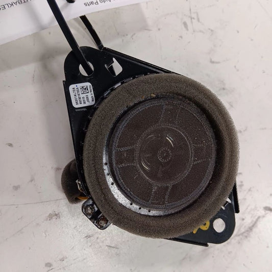 Subaru Outback Legacy Dash Speaker Right Passenger Side  2018 2017 2016 2015